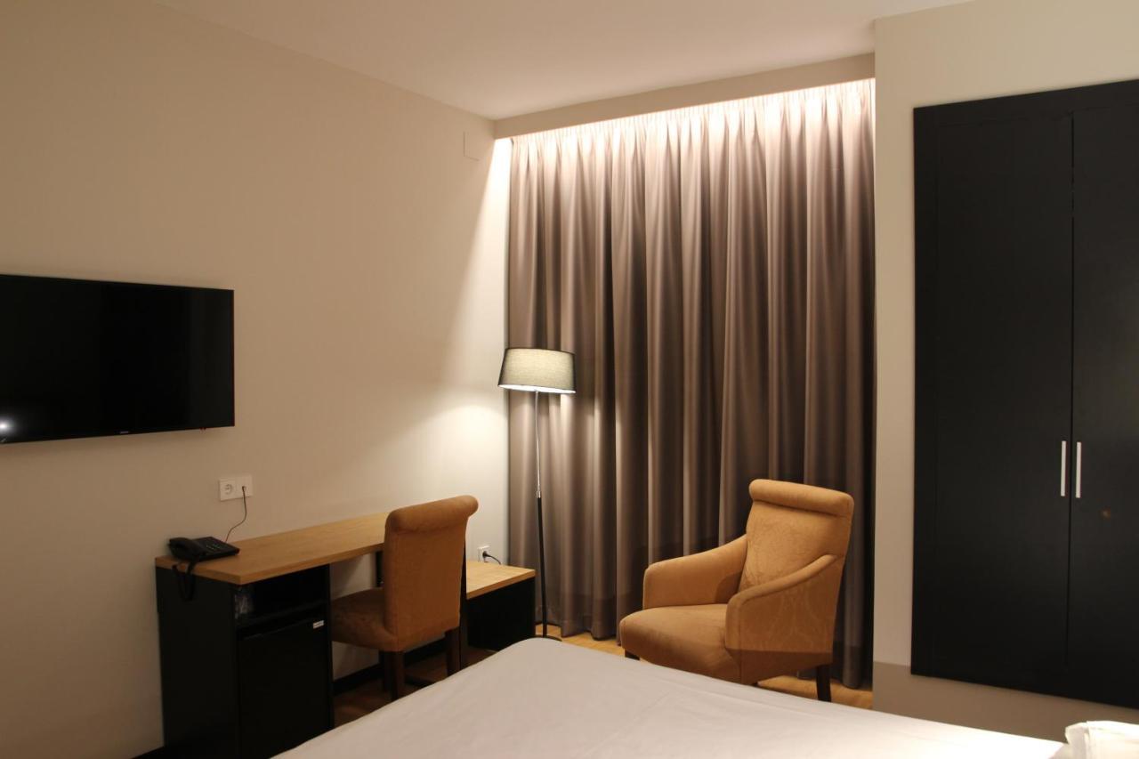 Hotel Alcantara Caces Eksteriør bilde